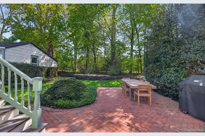14 Franklin Avenue, Glen Cove, NY 11542 - Photo 9