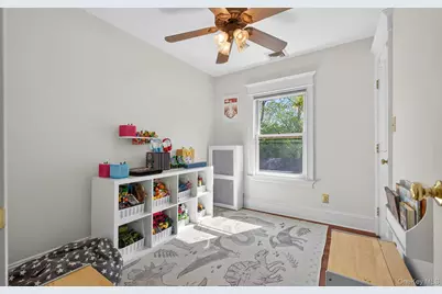 14 Franklin Avenue, Glen Cove, NY 11542 - Photo 39