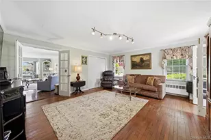 93 S Bay Ave, Brightwaters, NY 11718 - Photo 23