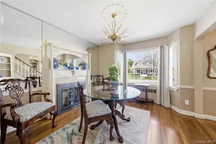 93 S Bay Ave, Brightwaters, NY 11718 - Photo 11