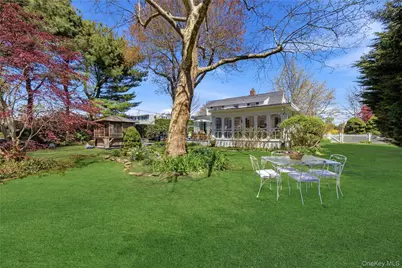 93 S Bay Avenue, Brightwaters, NY 11718 - Photo 41