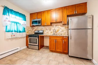 770 Magenta Street, Bronx, NY 10467 - Photo 7