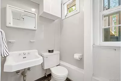 45 Runyon Place, Scarsdale, NY 10583 - Photo 11