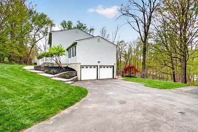 1 Aspen Road, Hopewell Junction, NY 12533 - Photo 3