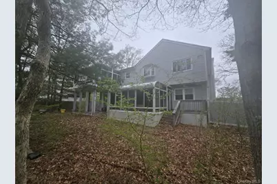 25 Pinecone Lane, Islandia, NY 11749 - Photo 5