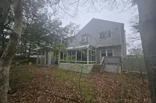 25 Pine Cone Ln, Islandia, NY 11749 - Photo 5