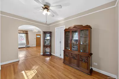 642 Edison Avenue, Bronx, NY 10465 - Photo 9