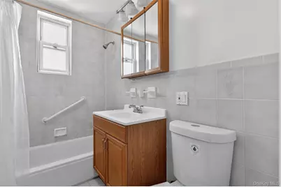 642 Edison Avenue, Bronx, NY 10465 - Photo 17