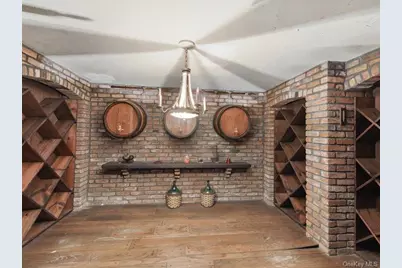 7 Stepping Stone Crescent, Dix Hills, NY 11746 - Photo 27