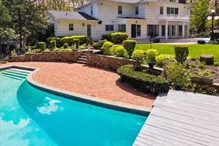 7 Stepping Stone Crescent, Dix Hills, NY 11746 - Photo 29