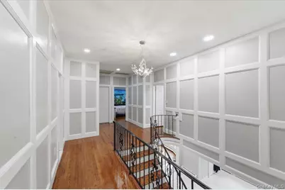 7 Stepping Stone Crescent, Dix Hills, NY 11746 - Photo 17