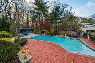 7 Stepping Stone Crescent, Dix Hills, NY 11746 - Photo 33