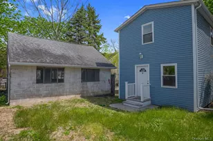 16 1st St, Glenwood Landing, NY 11547 - Photo 3
