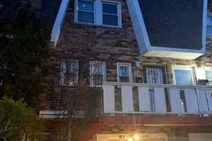 16-11 Plainview Ave, Far Rockaway, NY 11691 - Photo 1