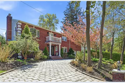 1 Kissam Lane, Glen Head, NY 11545 - Photo 1
