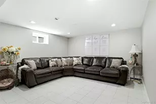 1 Kissam Ln, Glen Head, NY 11545 - Photo 29