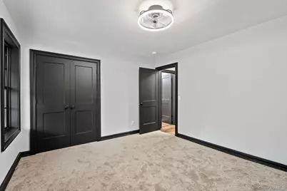660 S Plank Road, Newburgh, NY 12550 - Photo 25
