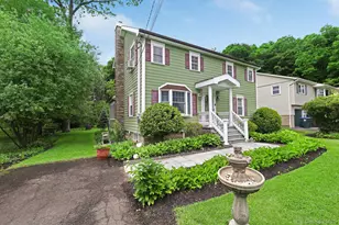 43 Wintergreen Ave, Newburgh, NY 12550 - Photo 3