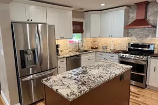 1917 Jackson Ave, West Islip, NY 11795 - Photo 11
