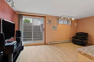 88-56 Aubrey Ave, Glendale, NY 11385 - Photo 25