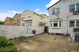 88-56 Aubrey Ave, Glendale, NY 11385 - Photo 35