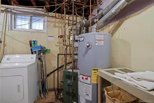 88-56 Aubrey Ave, Glendale, NY 11385 - Photo 21
