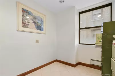 115 E 61st Street #4C, New York, NY 10065 - Photo 25
