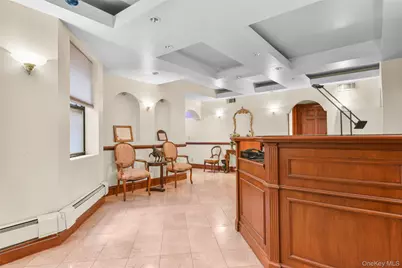 115 E 61st Street #4C, New York, NY 10065 - Photo 9