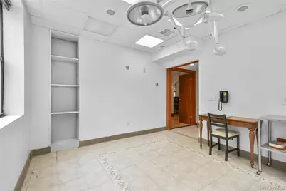 115 E 61st Street #4C, New York, NY 10065 - Photo 17