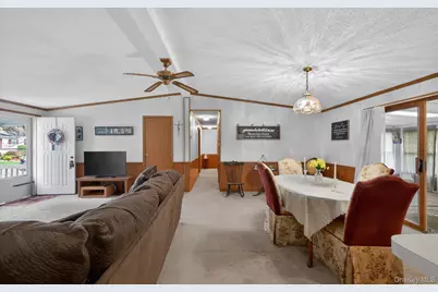 638 Fresh Pond Avenue #375, Calverton, NY 11933 - Photo 7