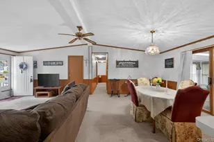 638 Fresh Pond Ave, Calverton, NY 11933 - Photo 7