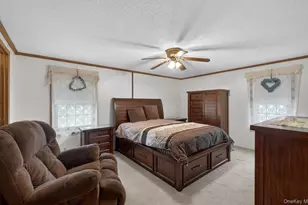 638 Fresh Pond Ave, Calverton, NY 11933 - Photo 15