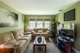 12 Pine Hill Dr, Wappingers Falls, NY 12590 - Photo 9