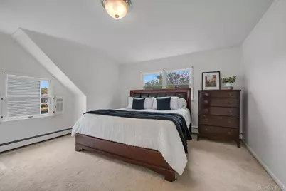 33 Poplar Place, Port Washington, NY 11050 - Photo 19