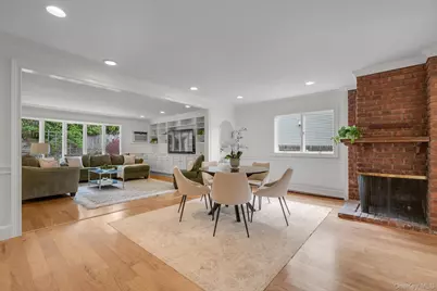 33 Poplar Place, Port Washington, NY 11050 - Photo 7
