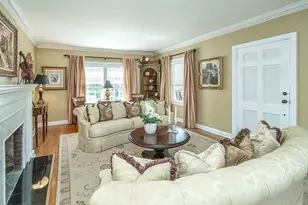 3 Duke Pl, Glen Cove, NY 11542 - Photo 23