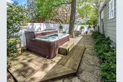 3 Duke Place, Glen Cove, NY 11542 - Photo 37
