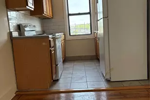30 Locust Hill Ave, Yonkers, NY 10701 - Photo 3