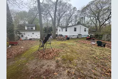 11 Arverne Road, Sound Beach, NY 11789 - Photo 3