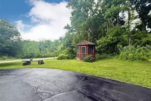 646 Oak Summit Rd, Millbrook, NY 12545 - Photo 29
