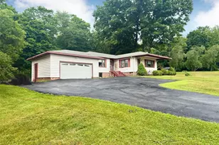 646 Oak Summit Rd, Millbrook, NY 12545 - Photo 5