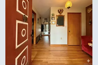 646 Oak Summit Road, Millbrook, NY 12545 - Photo 13