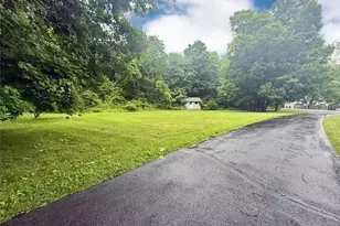 646 Oak Summit Rd, Millbrook, NY 12545 - Photo 27