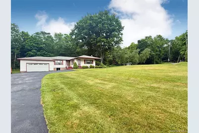 646 Oak Summit Road, Millbrook, NY 12545 - Photo 3