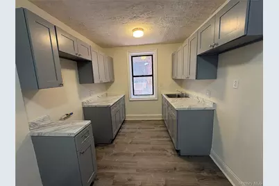 30 Locust Hill Avenue #6K, Yonkers, NY 10701 - Photo 3