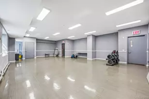 2-60 Beach 81st St, Rockaway Beach, NY 11693 - Photo 19