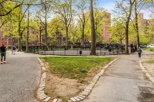 1565 Odell St, Bronx, NY 10462 - Photo 25