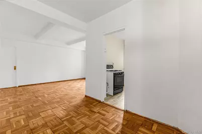1565 Odell Street #2B, Bronx, NY 10462 - Photo 5