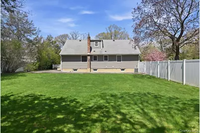 31 Chelsea Drive, Syosset, NY 11791 - Photo 33