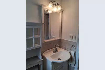 65 Botsford Street, Hempstead, NY 11550 - Photo 9